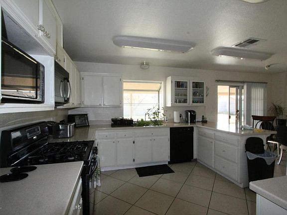 5th image of 9639 Larkspur Dr