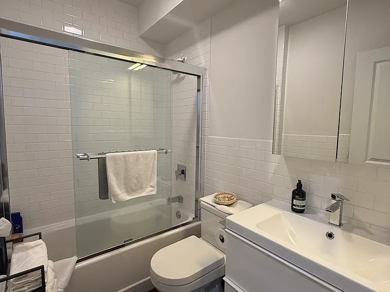6225 N Hermitage Ave #3E — Photo 11