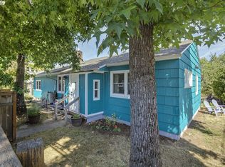 7237 SE Center St, Portland, OR 97206