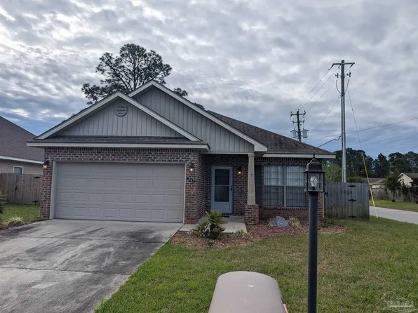 8781 Bradfield Dr, Pensacola, FL 32506