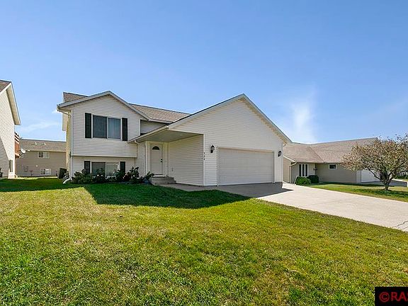 2nd image of 528 Allyn Cir