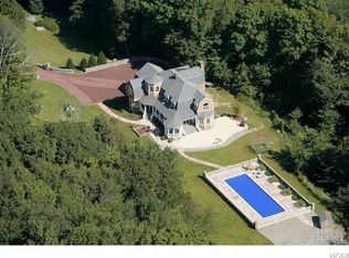 81 Hickory Kingdom Rd, Bedford, NY 10506