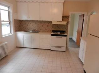 112 A St FL 1, Cranston, RI 02920