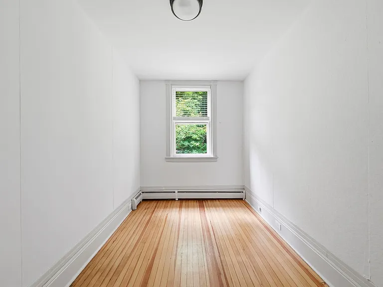 245 Clinton St — Photo 13