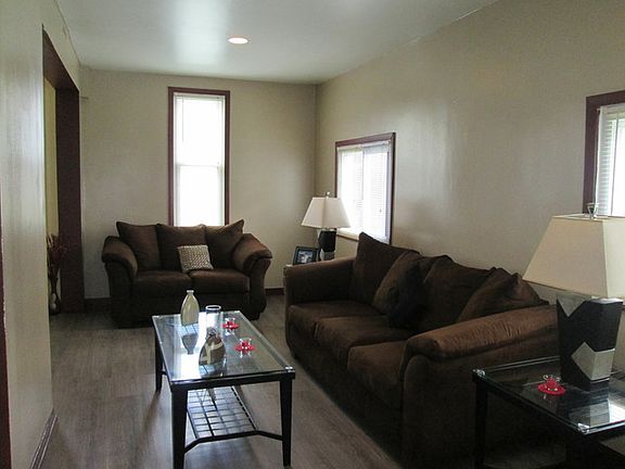 4th image of 1518 S 59th Ave