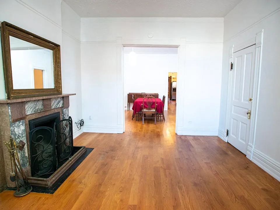 Living room to dining room