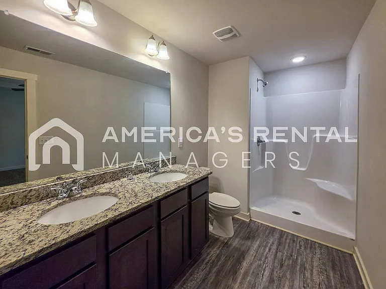 680 The Heights Ln — Photo 45