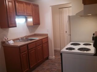 21 Old Carriage Rd APT 113, West Warwick, RI 02893