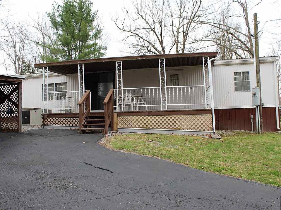 1st image of 204 Springs Estate Dr