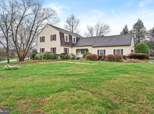 106 Crestwood Rd, Washington Crossing, PA 18977