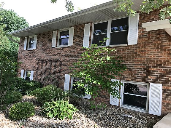 3rd image of 520 Anita Ln