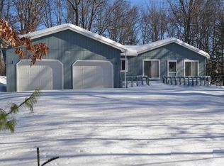 206 Winchester, Higgins Lake, MI 48627