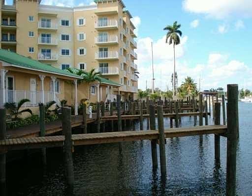 1st image of 2475 NW Sixteen Street Rd #305