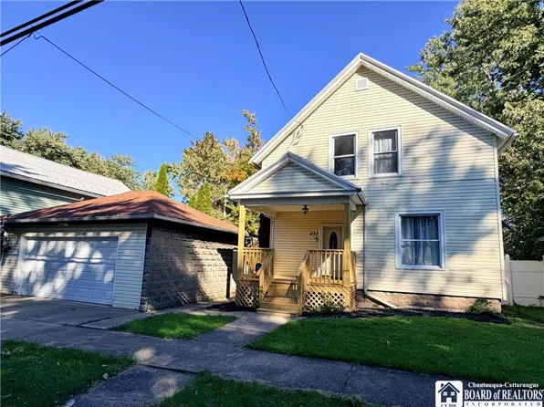 430 Canary St, Dunkirk, NY 14048