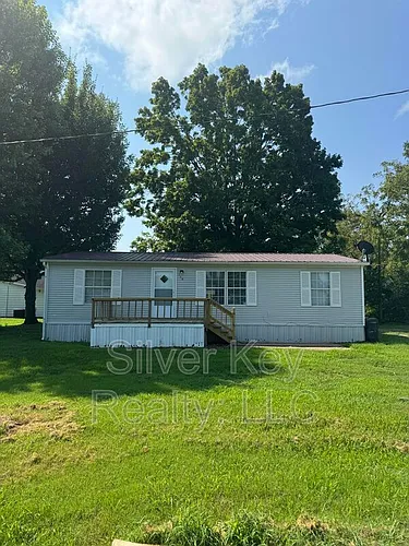 115 Barnett St Photo 1