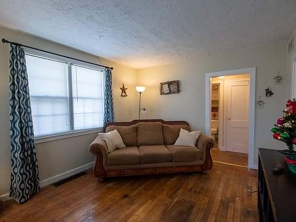 3rd image of 3202 Iowa Ave Lot 115