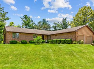 101 Potawatomi Rd, Williams Bay, WI 53191