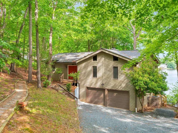 16 Bonita Rd, Palmyra, VA 22963