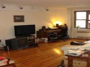 2620 Whitestone Expy #4A, Flushing, NY 11354