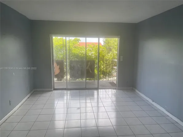 13480 NE 6th Ave APT 216, North Miami, FL 33161