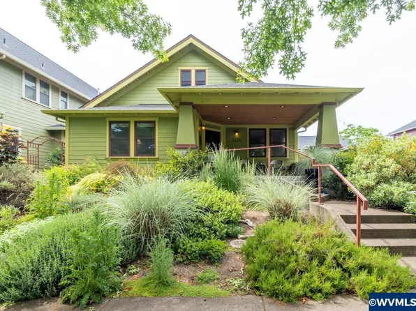 1115 Gwinn St E, Monmouth, OR 97361