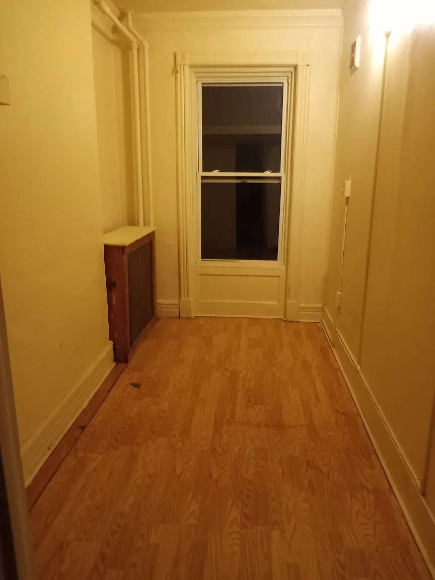 150 Lark st. - 3 — Photo 1
