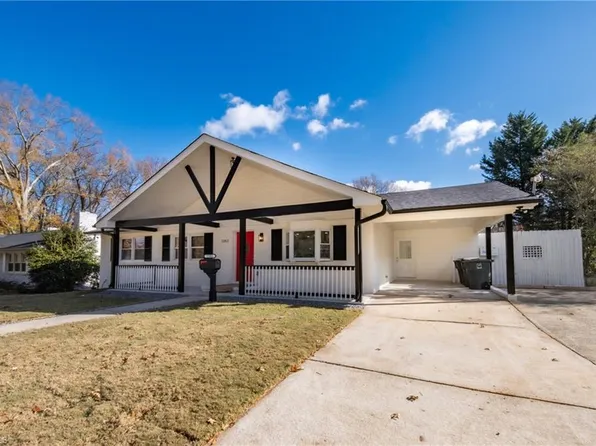 1202 Cleburne St, Greensboro, NC 27408