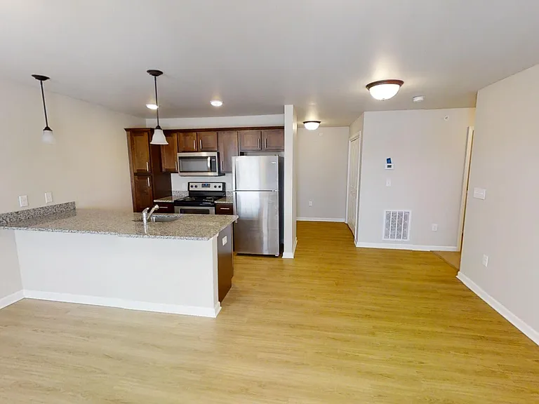 Glen Esk Apartments — Photo 7