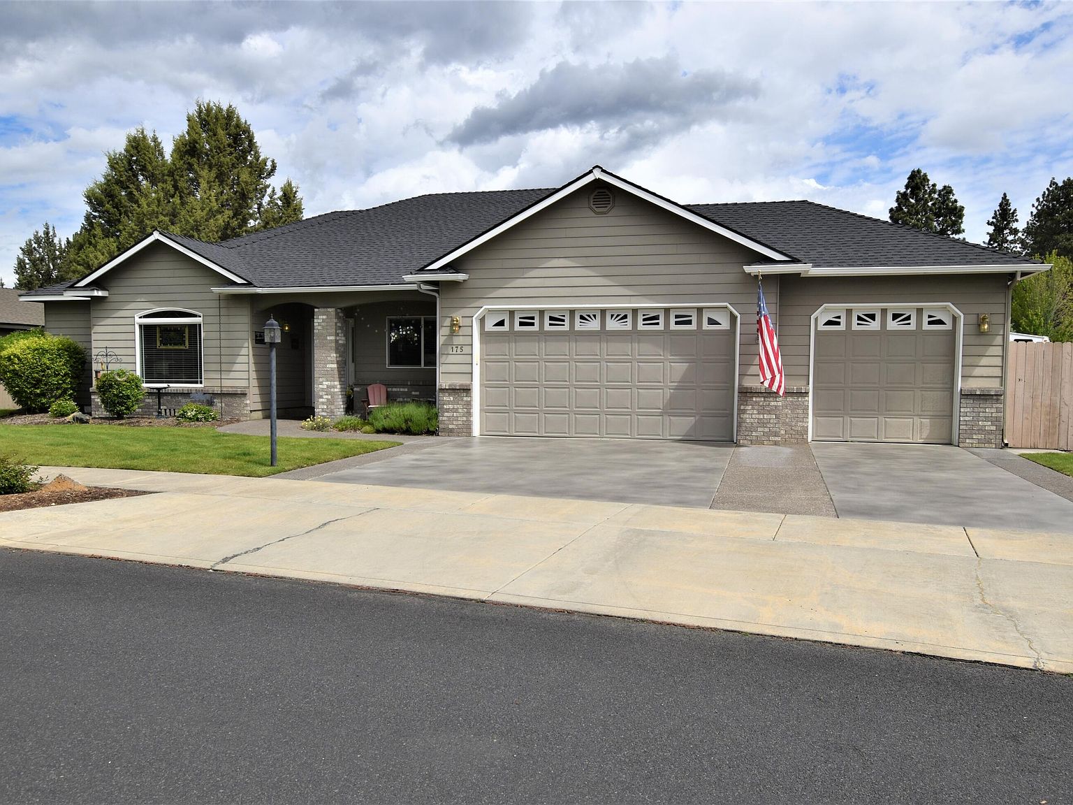 175 SE Airpark Dr, Bend, OR 97702 Zillow