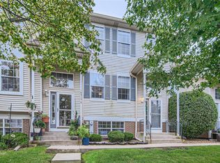 16417 Teton Dr, Lockport, IL 60441