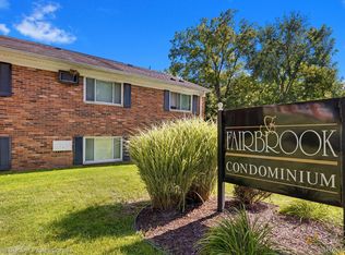 525 Fairbrook St APT 112, Northville, MI