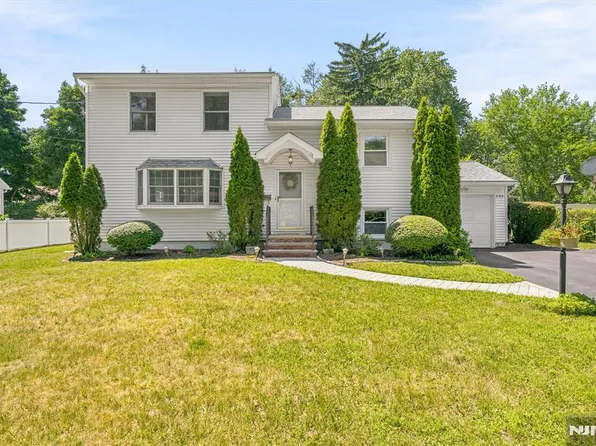 299 Davidson Ave, Ramsey, NJ 07446