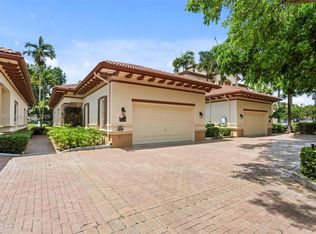 16132 Emerald Estates Dr, Weston, FL 33331