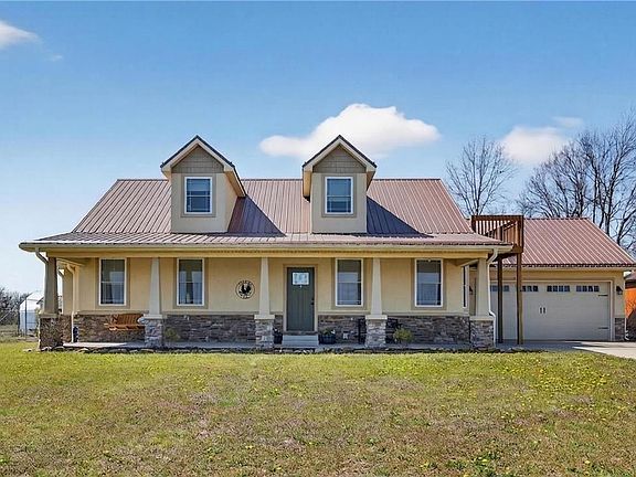 2nd image of 29990B S 2725th Rd