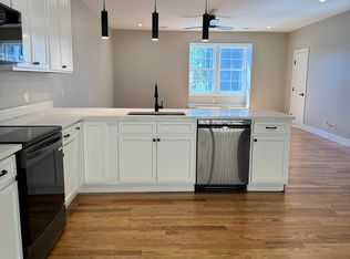 243 Echo Lake Rd #B9, Watertown, CT 06795