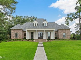 2021 Silver Point Dr, Shreveport, LA 71106
