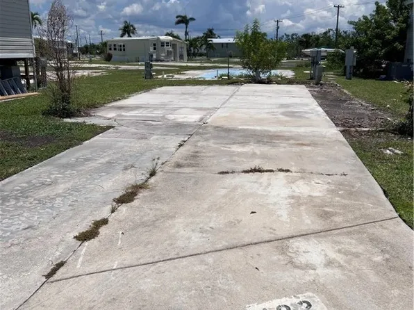 19681 Summerlin Rd #122, Fort Myers, FL 33908