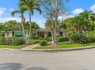 3 Simara St, Sewalls Pt, FL 34996