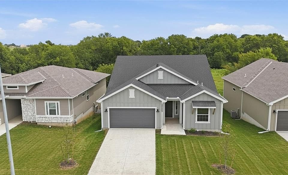 1st image of 20665 Skyview Ln