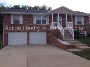 4039 Buckingham Park, Jefferson City, MO 65109