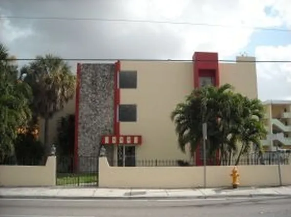 505 NW 72nd Ave APT 309, Miami, FL 33126
