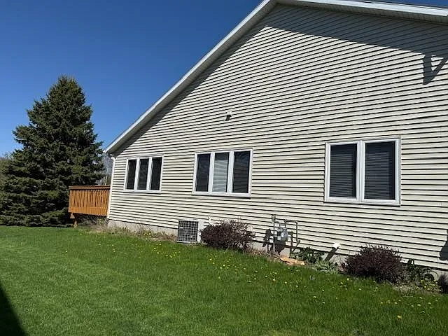1066 School St — Photo 15