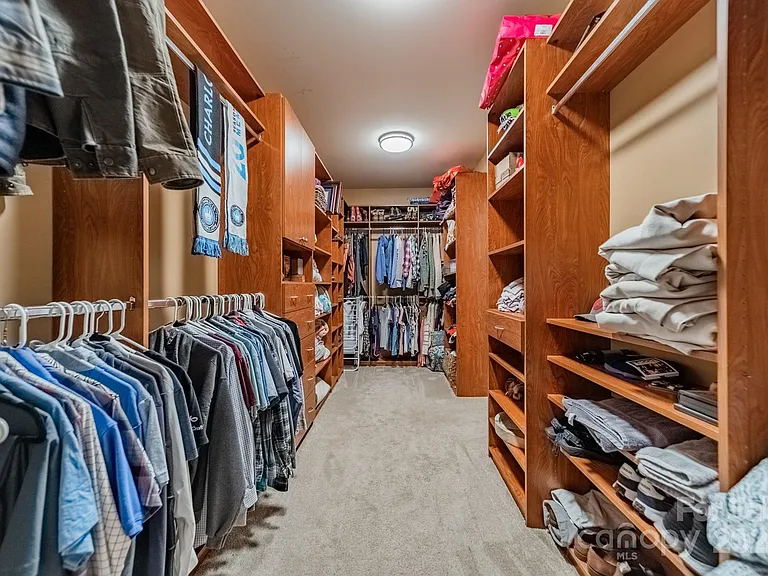 424 Ranelagh Dr — Photo 15
