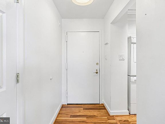 2nd image of 4620 N Park Ave APT 903E