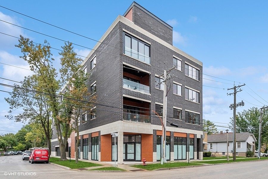 1st image of 8039 Elmwood Ave #201