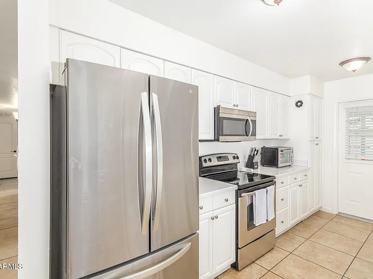 3312 S Ventura Dr — Photo 4