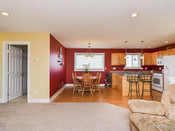 5th image of 4244 Cloverfield Ct