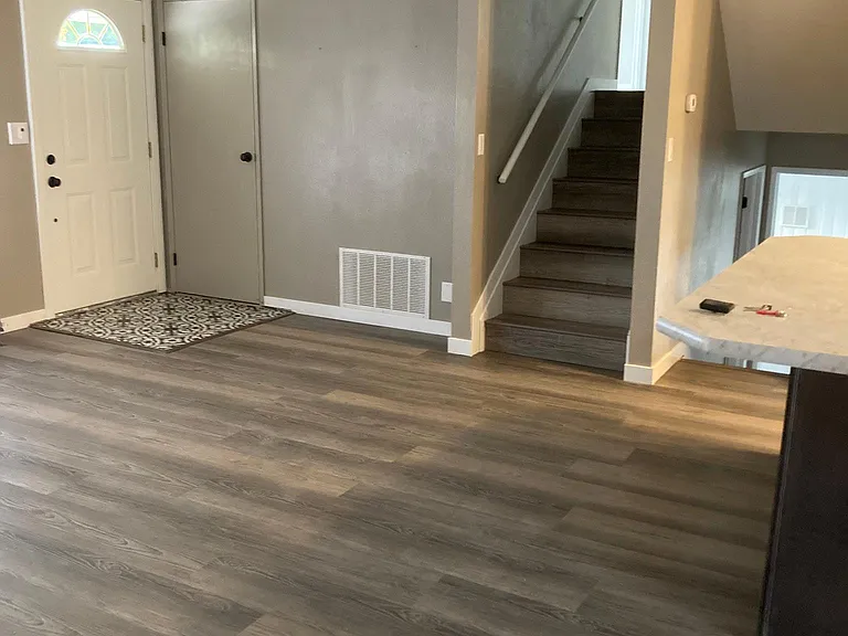 1130 Kenoyer Dr — Photo 8