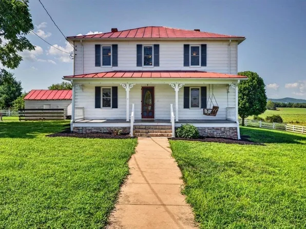 467 Vista View Rd, Stanley, VA 22851