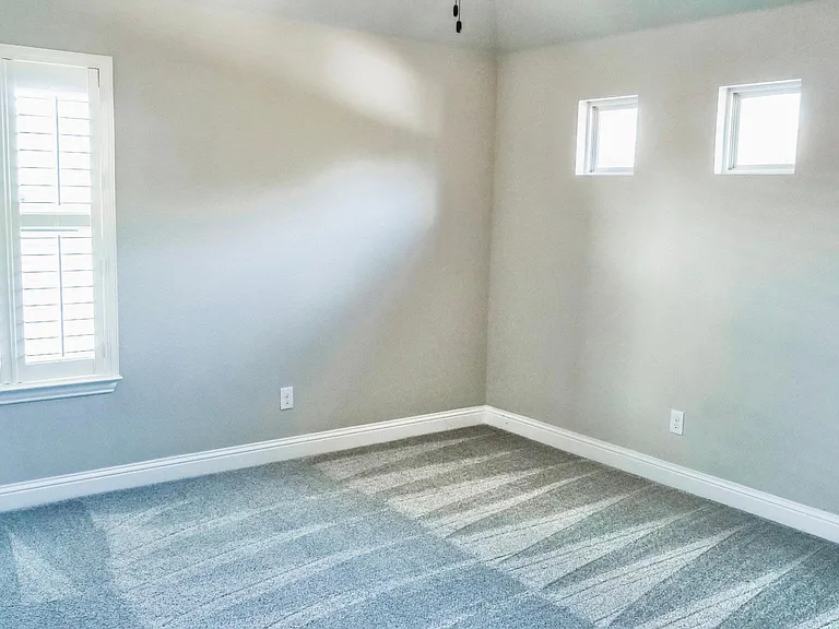 316 Julia Ln — Photo 24